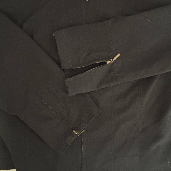Black Formal Blazer Elegant Suit Jacket - Picture 8 of 9